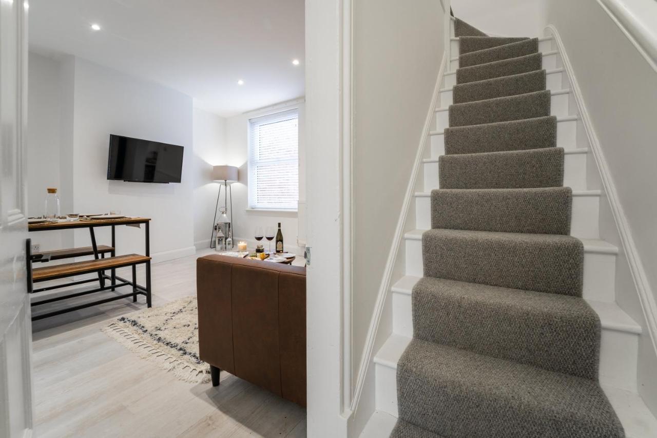 South View - 3 Bed Modern Chester House - Close To City Centre Esterno foto